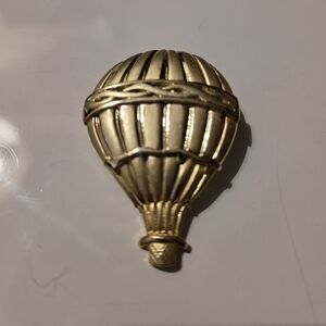 Gold Hot Air Balloon Brooch Vintage
